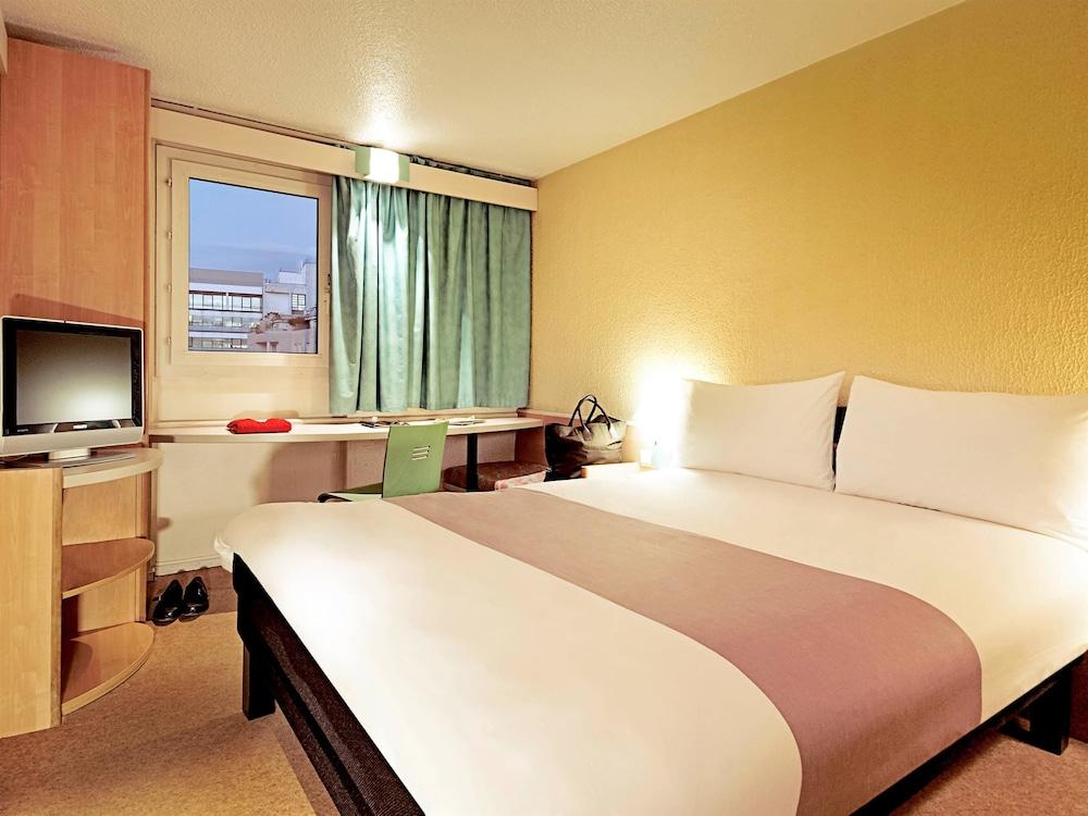 Ibis Vichy Hotel Exterior foto
