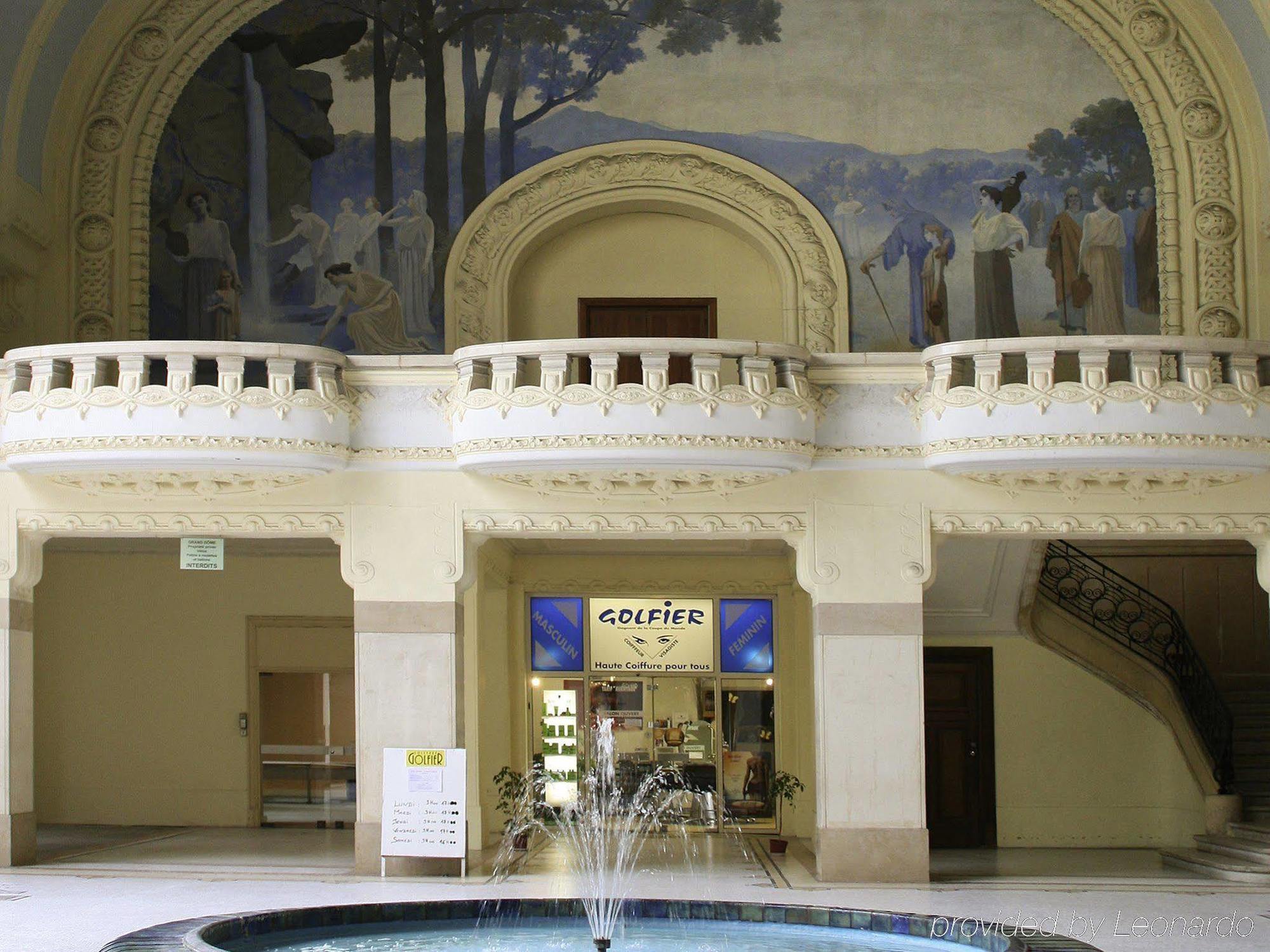 Ibis Vichy Hotel Exterior foto