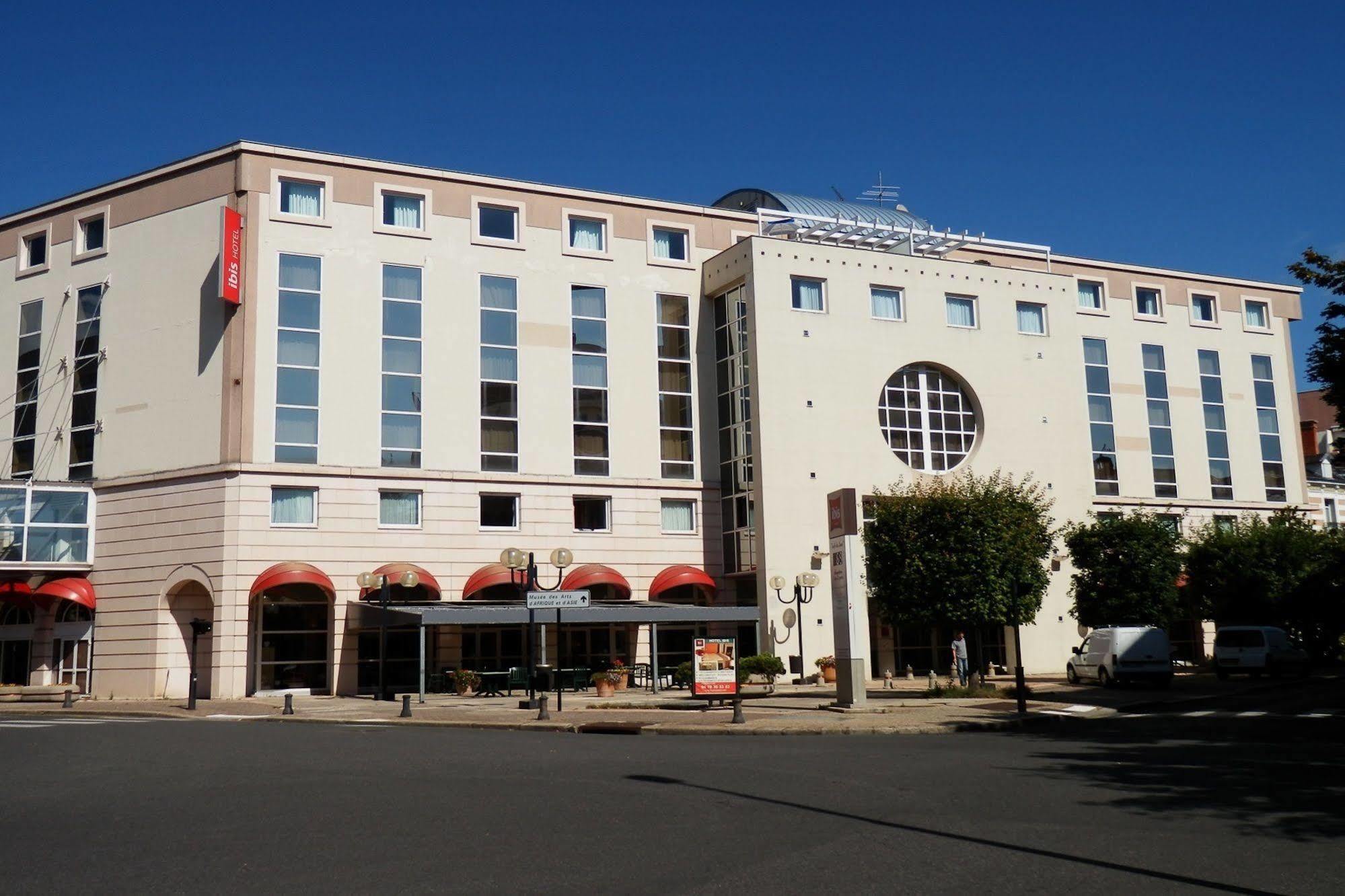 Ibis Vichy Hotel Exterior foto
